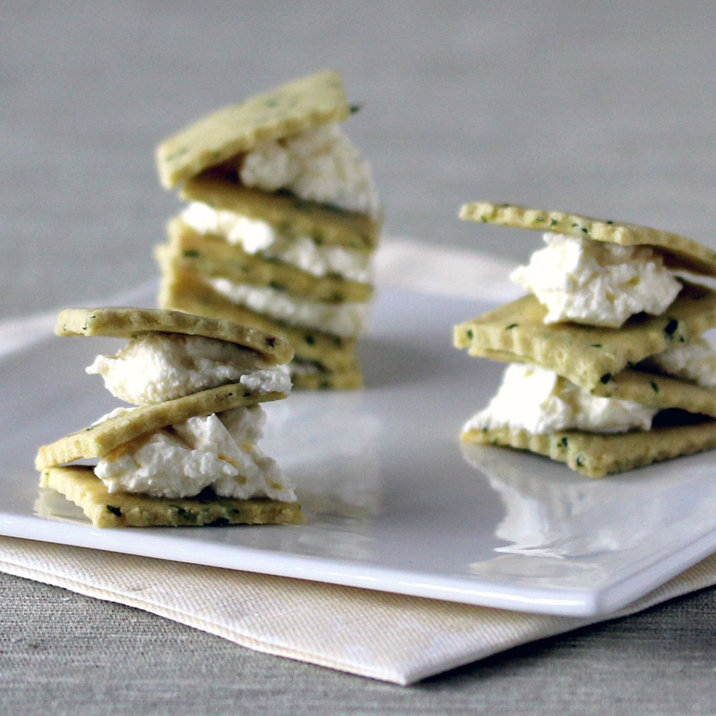 Chives and Sour Cream Crackers, Piles with Cream Cheese Filling | Low-Carb, So Simple!