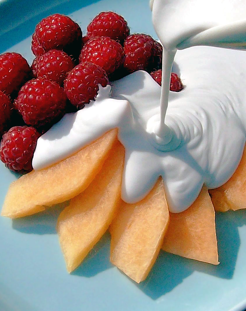 Melons and Raspberries with Vanilla Coconut Sauce15 LowCarb, So Simple!