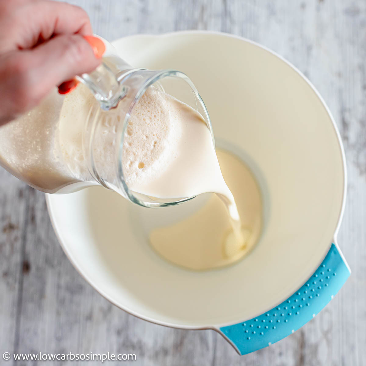 Adding Heavy Cream LowCarb, So Simple LowCarb, So Simple!